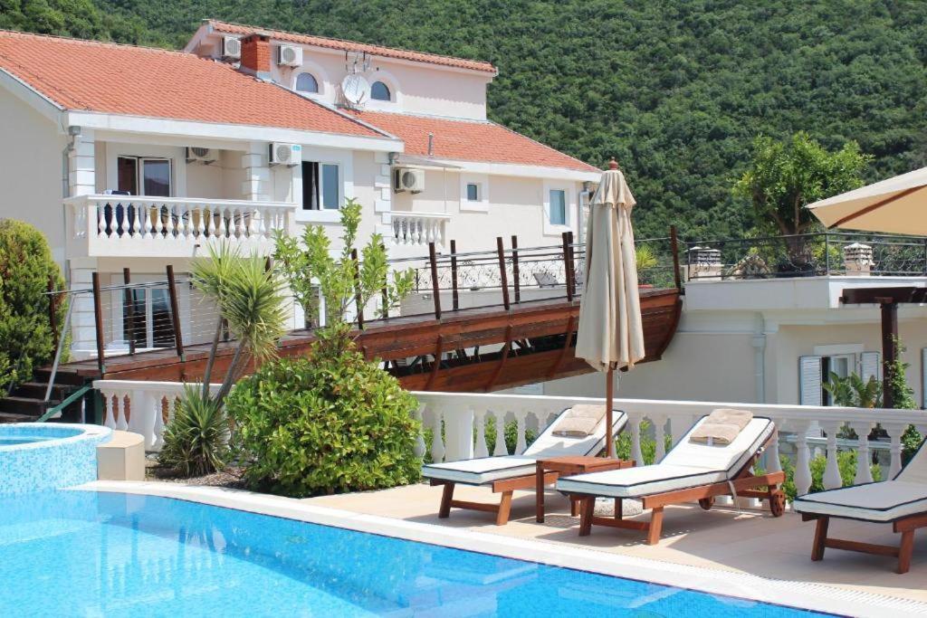 Elegance Duplexes By Monte Aria Herceg Novi Extérieur photo