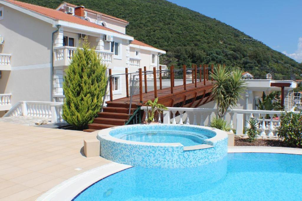 Elegance Duplexes By Monte Aria Herceg Novi Extérieur photo